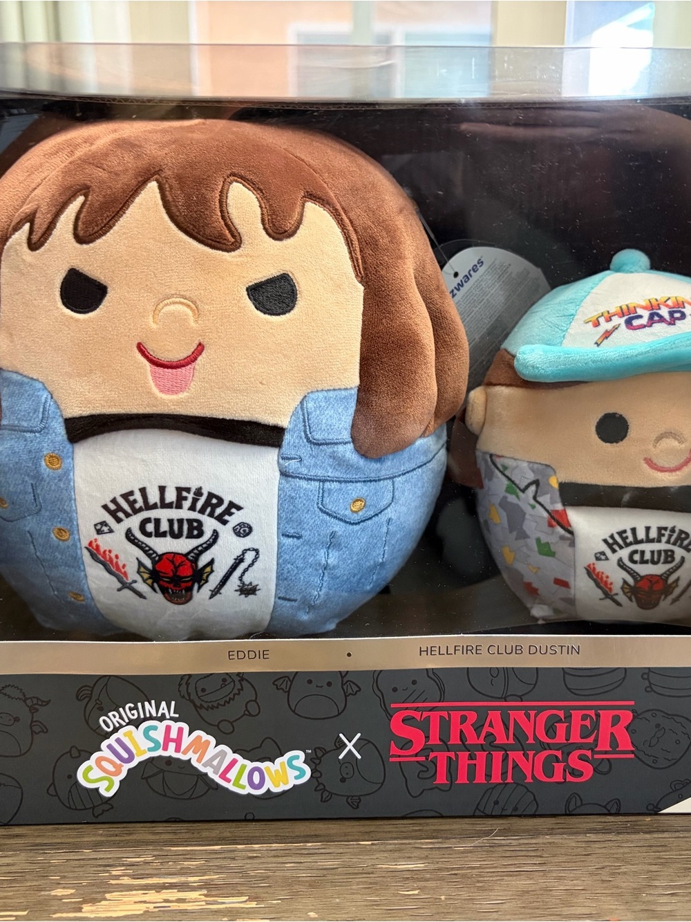 Stranger Things - Picture 2 of 4